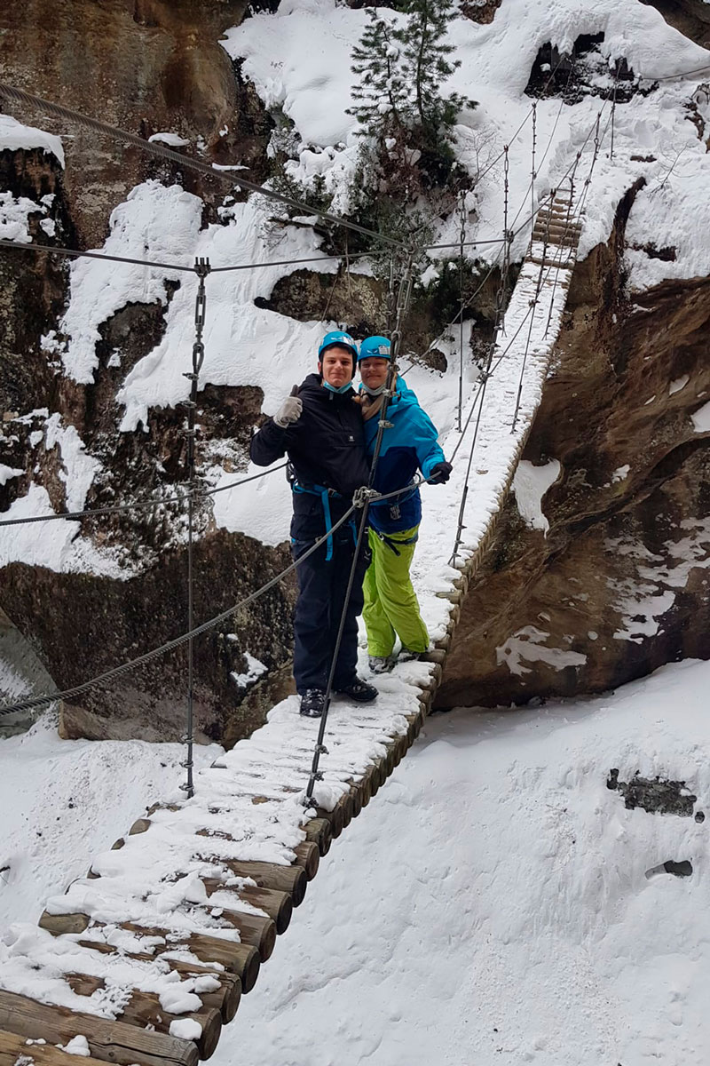 Guideallalin-Winter-Gorge-Alpine02